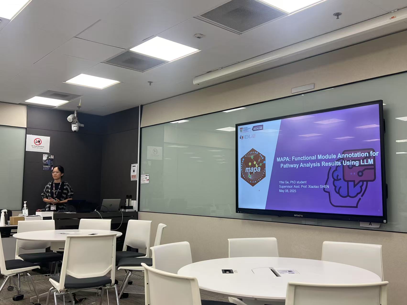 Yifei GE presenting her MAPA research